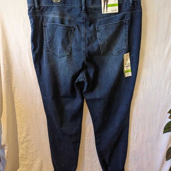 High Rise Stretch Fitted Skinny Jeans - Picture 2 of 5